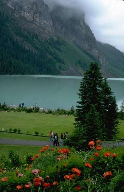 - Mountains- Scenic- Landscapes- Nature- Horizon
